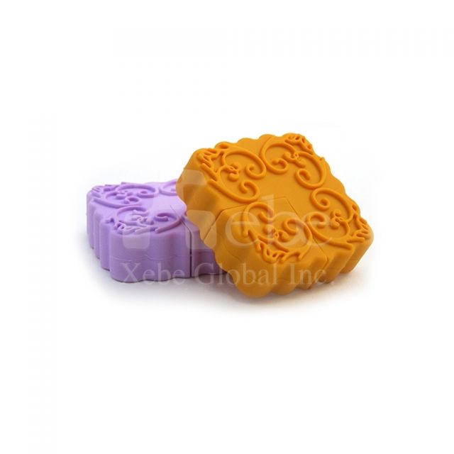 mooncake USB drive