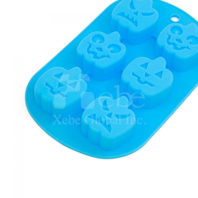 Halloween cool ice cube trays