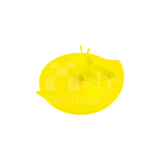Yellow butterfly with leaf shape cup lid