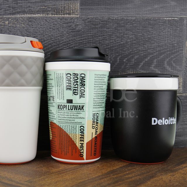 eco-friendly coffee cup with filter