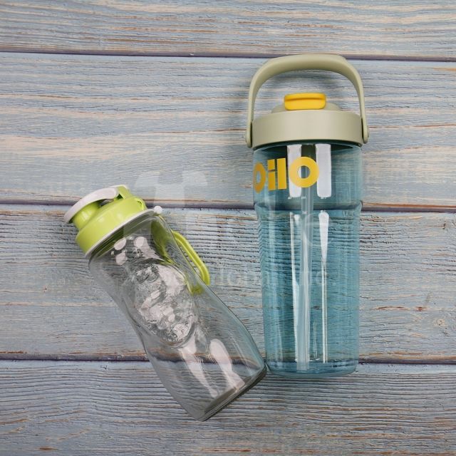 customized sports water bottle