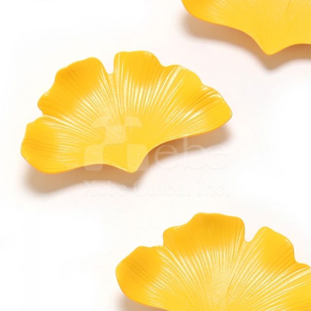 Ginkgo Leaf Shaped Magnet