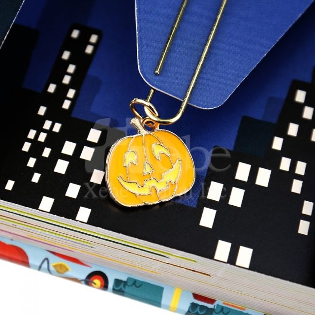 halloween evil pumpkin paperclip