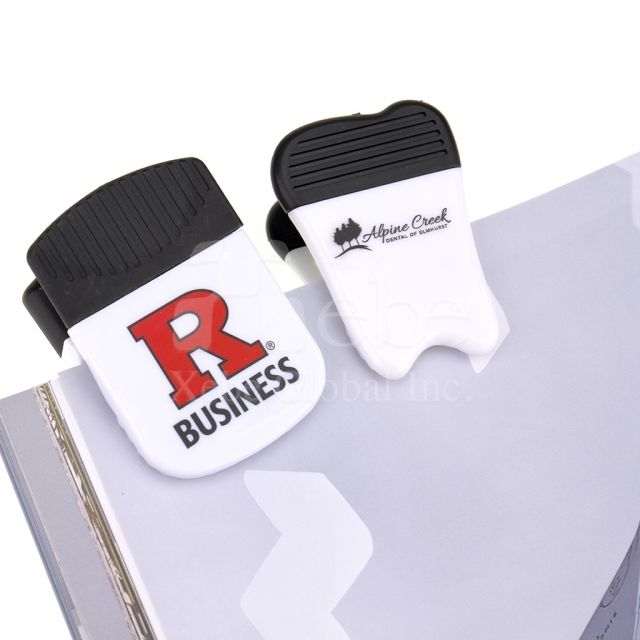 letter clip magnet