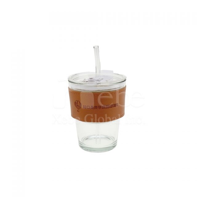 clear glass straw cup