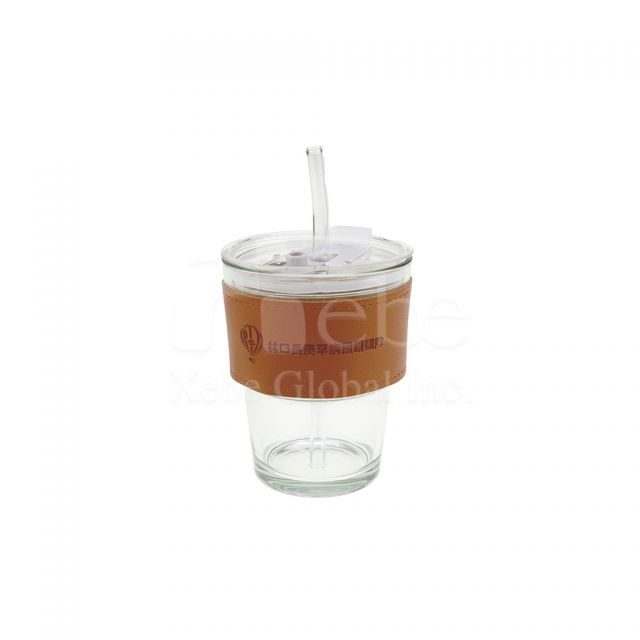 clear glass straw cup