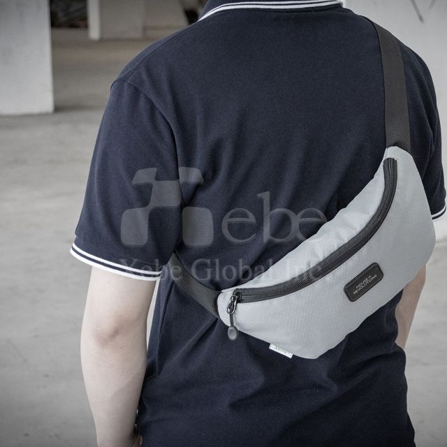 customizable multifunctional crossbody waist bag