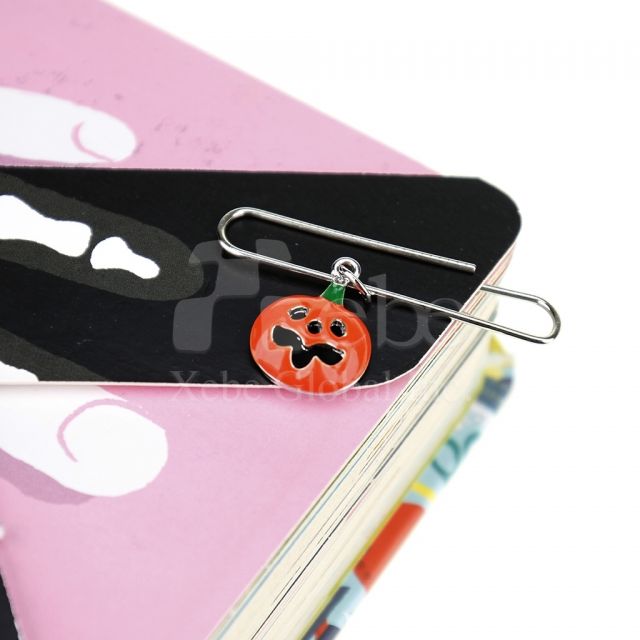 halloween series pumpkin paper clip