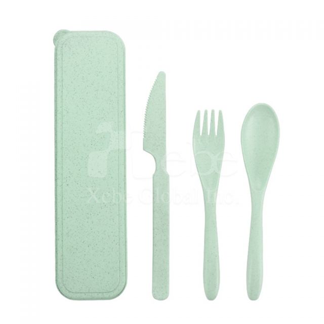 light green eco-friendly tableware set