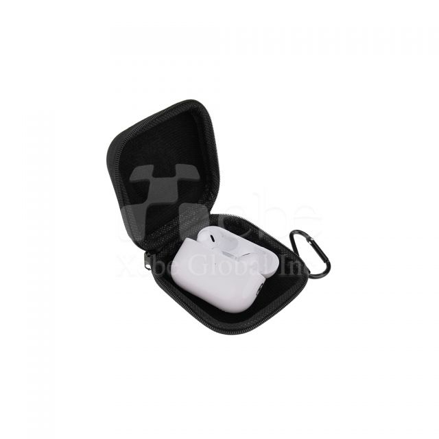 black travel storage bag