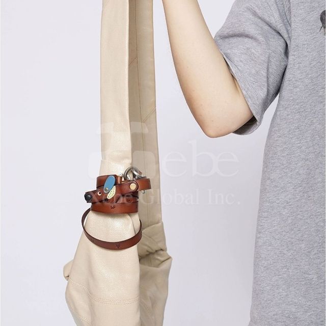 customized leather puppy phone lanyard