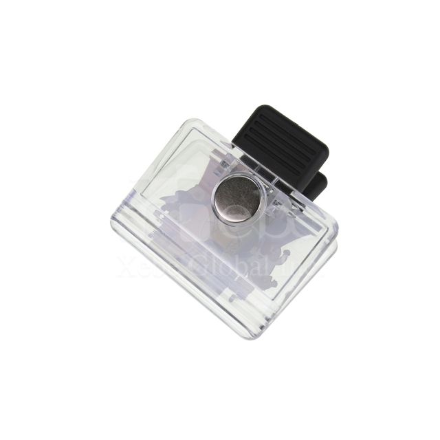 custom-shaped magnetic clip
