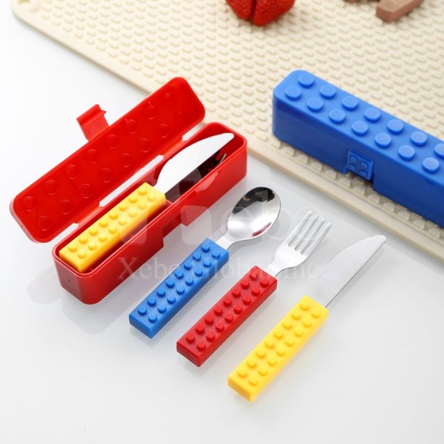 building block style stainless steel cutlery set